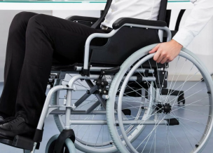 Югорчане с инвалидностью все чаще приобретают технические средства реабилитации по электронному сертификату