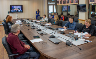 В НИЖНЕВАРТОВСКОМ РАЙОНЕ НАПРАВЛЯЮТ АДРЕСНЫЕ ПОСЫЛКИ УЧАСТНИКА СВО И РЕАЛИЗУЮТ УНИКАЛЬНЫЙ ПРОЕКТ – ПРАВОСЛАВНЫЙ ЛАГЕРЬ