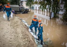 ПОСЕЛЕНЧЕСКИЕ ПАТРУЛЬНО-МАНЕВРЕННЫЕ ГРУППЫ ВКЛЮЧАТСЯ В БОРЬБУ С ПОЖАРАМИ