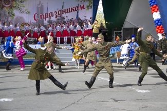 ЖИТЕЛИ НИЖНЕВАРТОВСКОГО РАЙОНА ПОБЛАГОДАРИЛИ ВЕТЕРАНОВ ЗА ПОБЕДУ